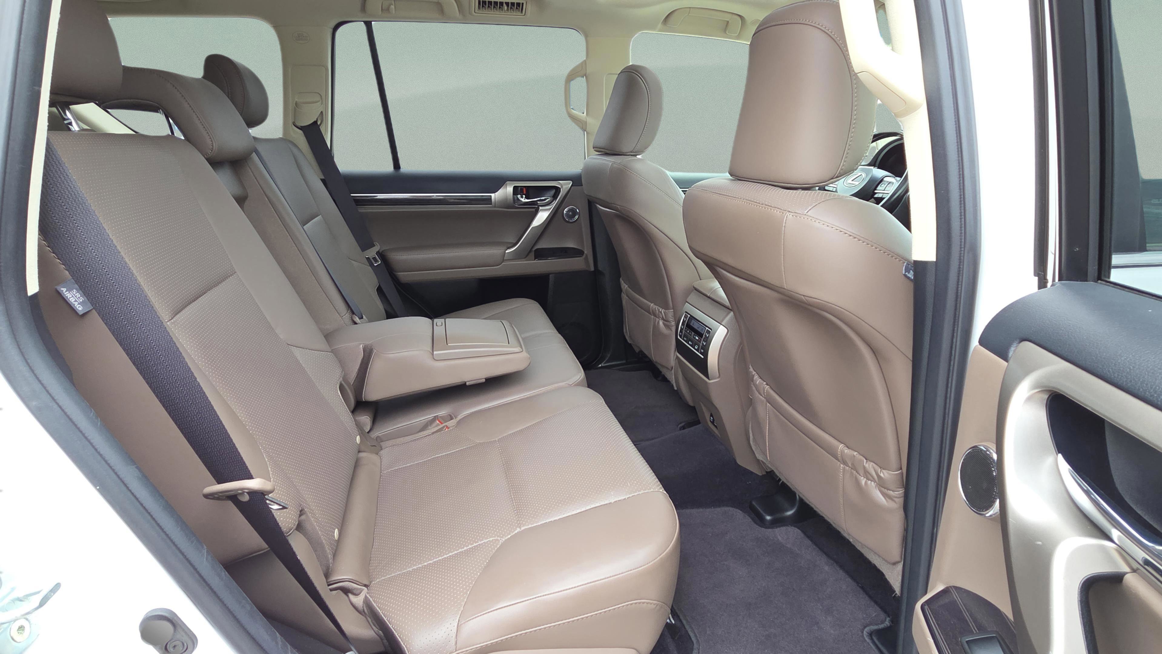 Used 2020 Lexus GX 460 Luxury w/ Off Road Package image 19