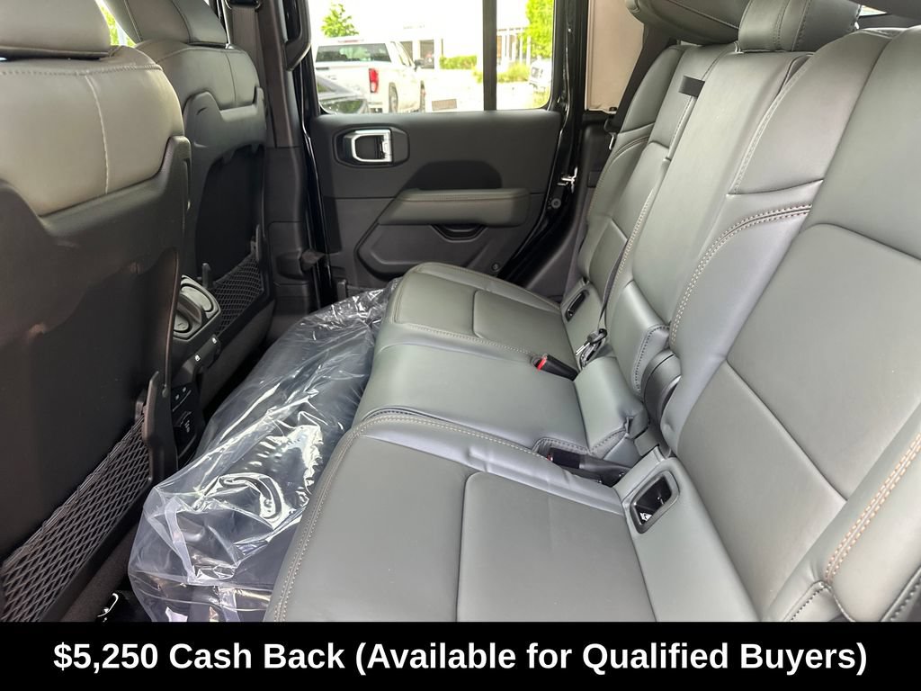 New 2026 Jeep Gladiator Mojave AWD/4WD image 31