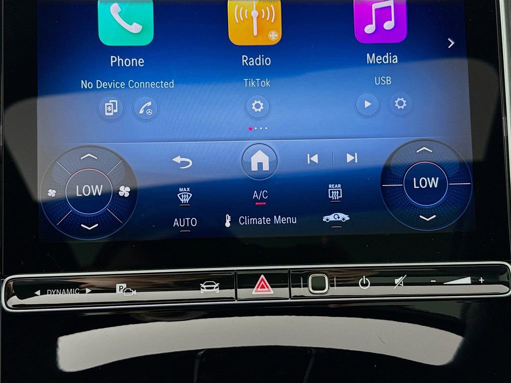 Used 2026 Mercedes-Benz GLC 300 4MATIC image 16