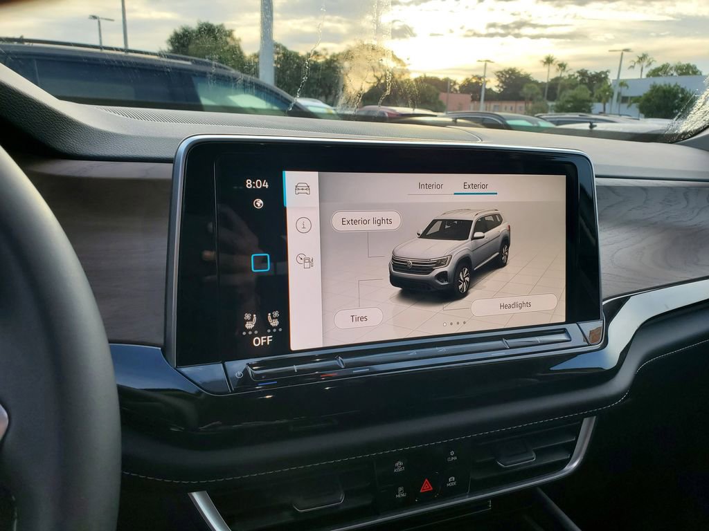 New 2026 Volkswagen Atlas SE image 8