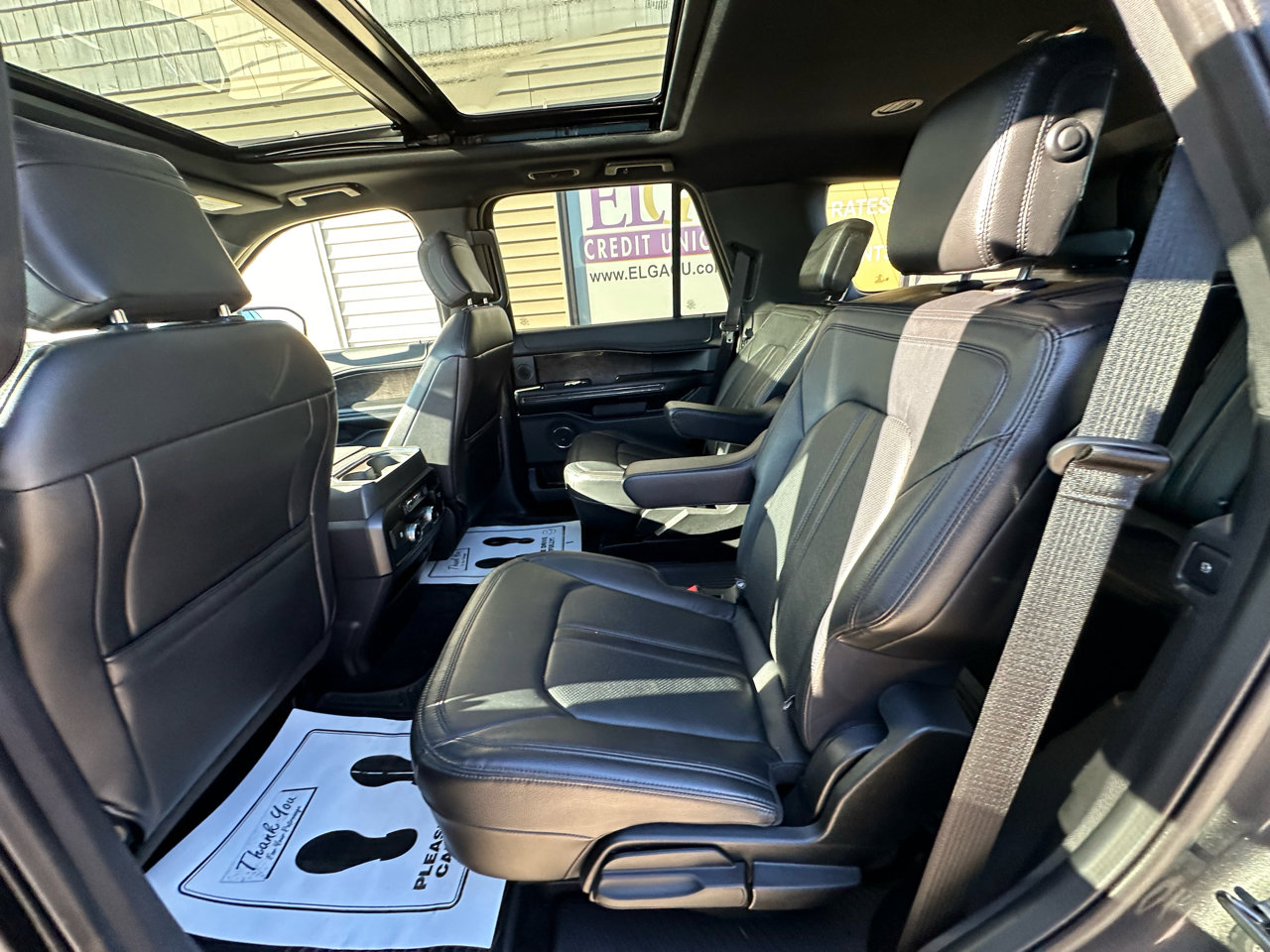 Used 2018 Ford Expedition Limited image 12