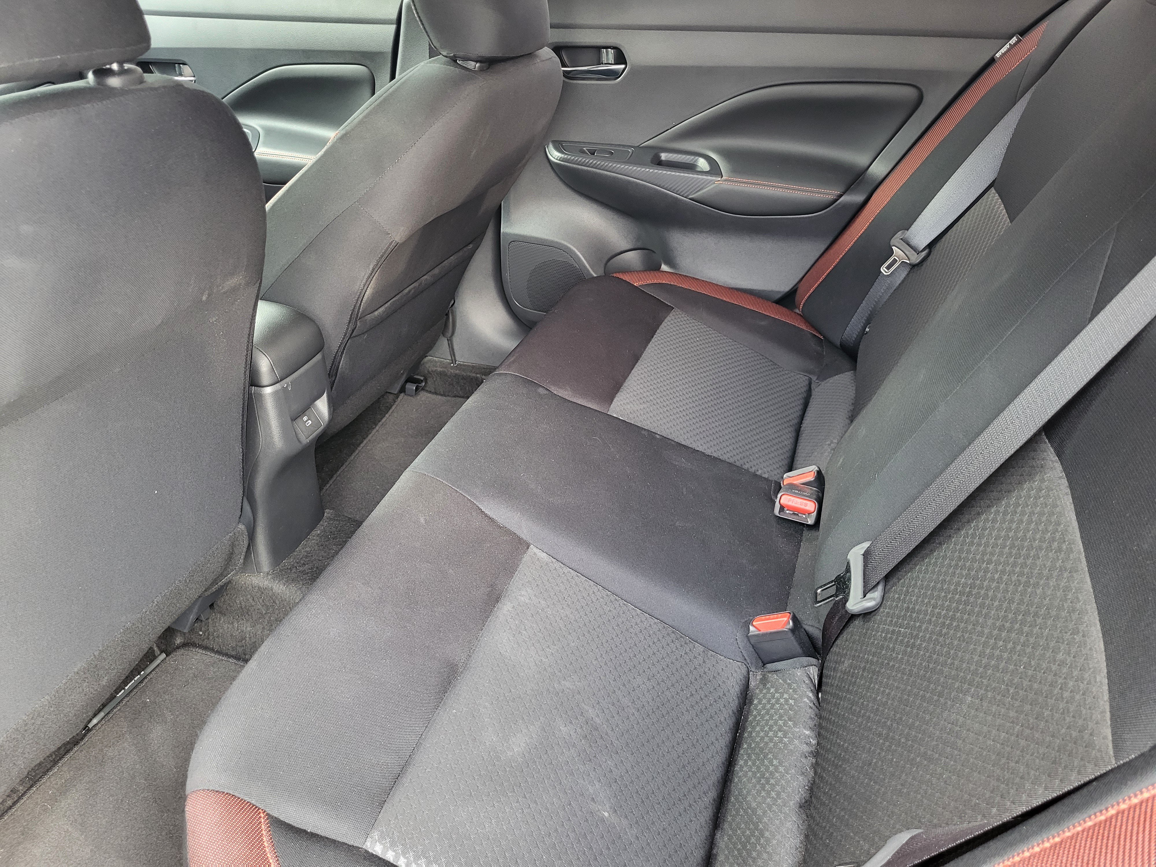 Certified 2025 Nissan Versa SR w/ Electronics Package FWD image 32