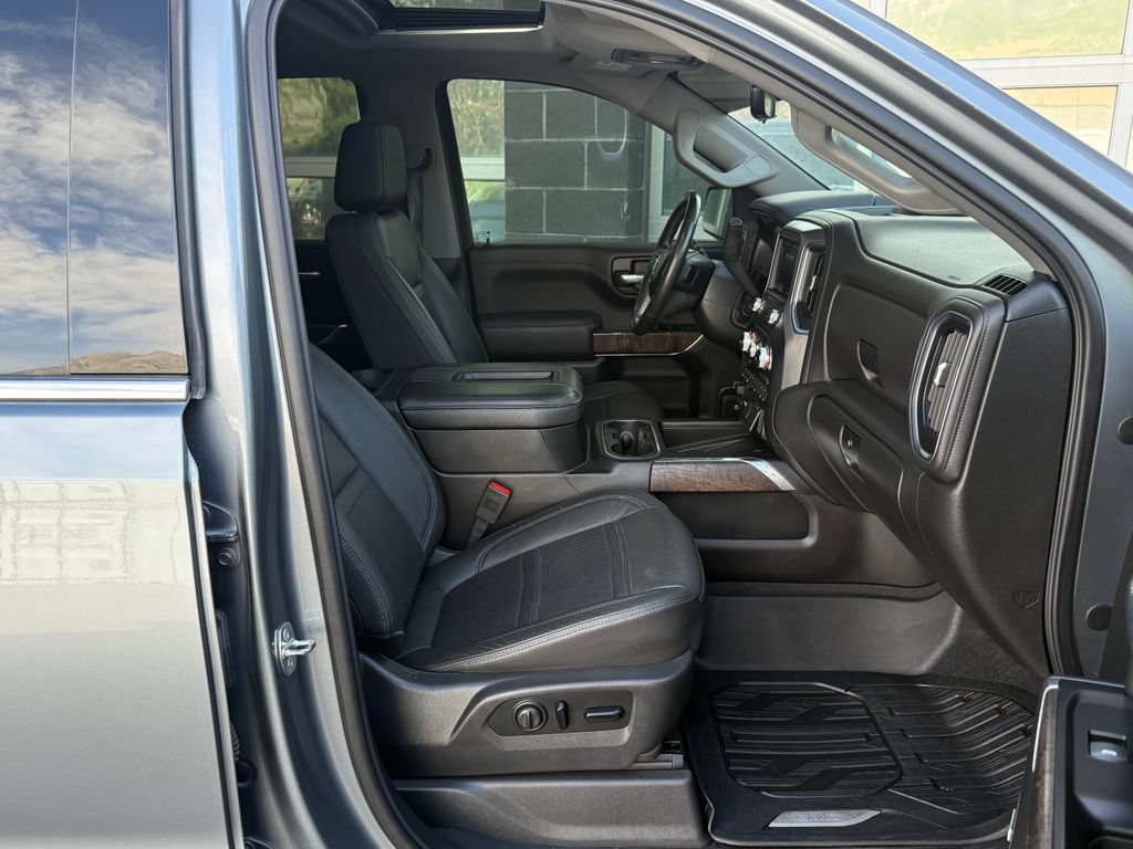 Used 2019 GMC Sierra 1500 Denali w/ Denali Ultimate Package AWD/4WD image 46