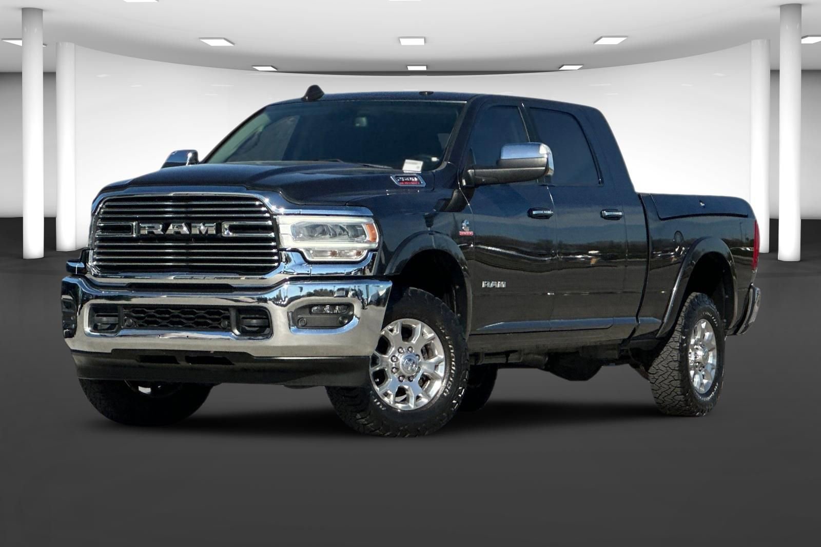 Used 2021 RAM 2500 Laramie AWD/4WD image 2