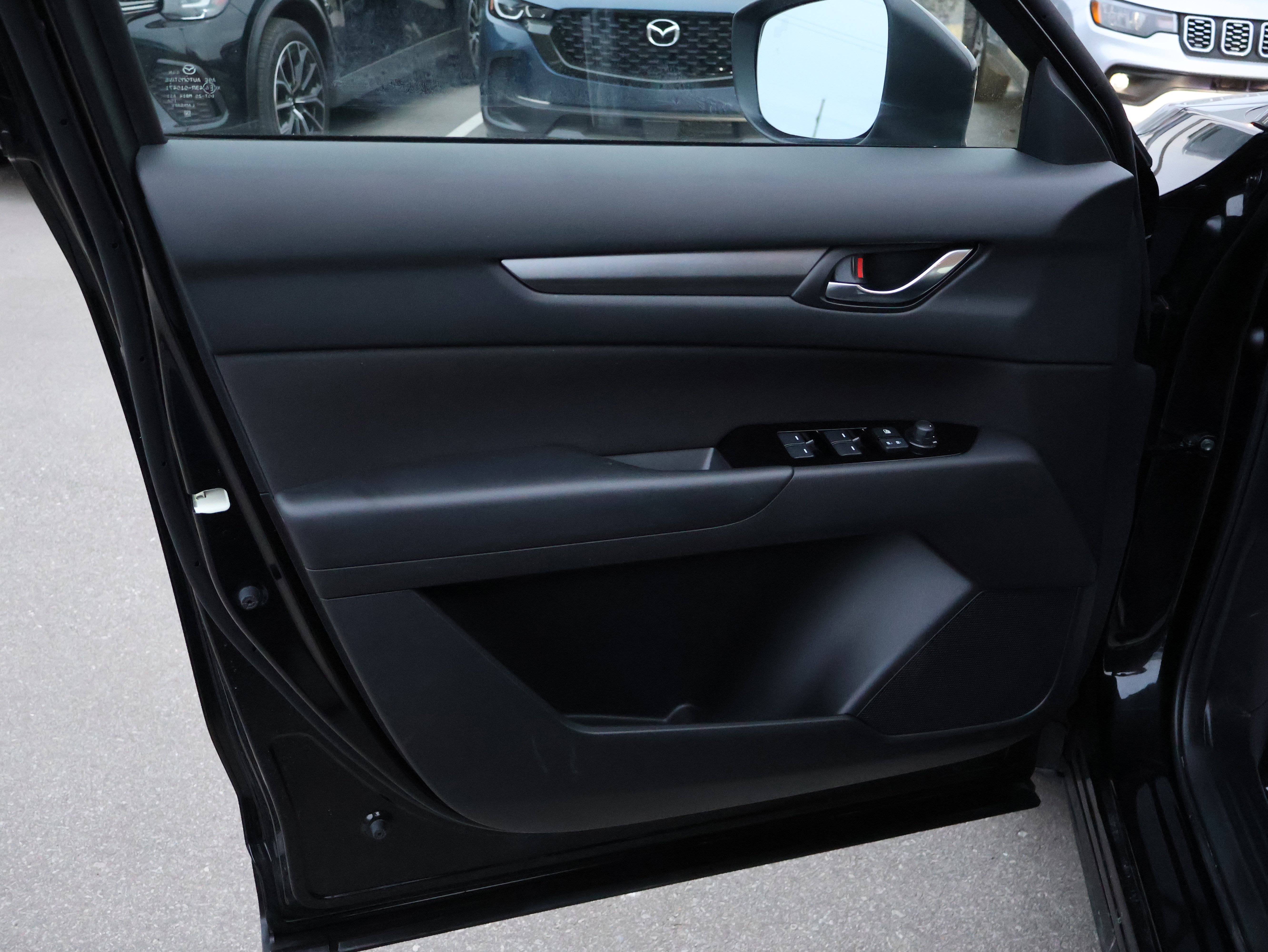 Used 2025 MAZDA CX-5 AWD 2.5 S image 21