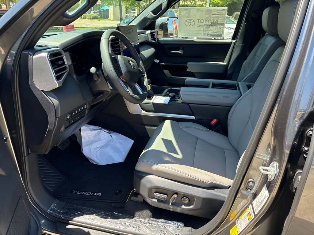 New 2026 Toyota Tundra Limited AWD/4WD image 15