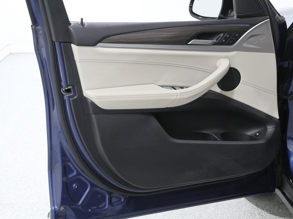 Used 2021 BMW X3 xDrive30e w/ Premium Package image 5