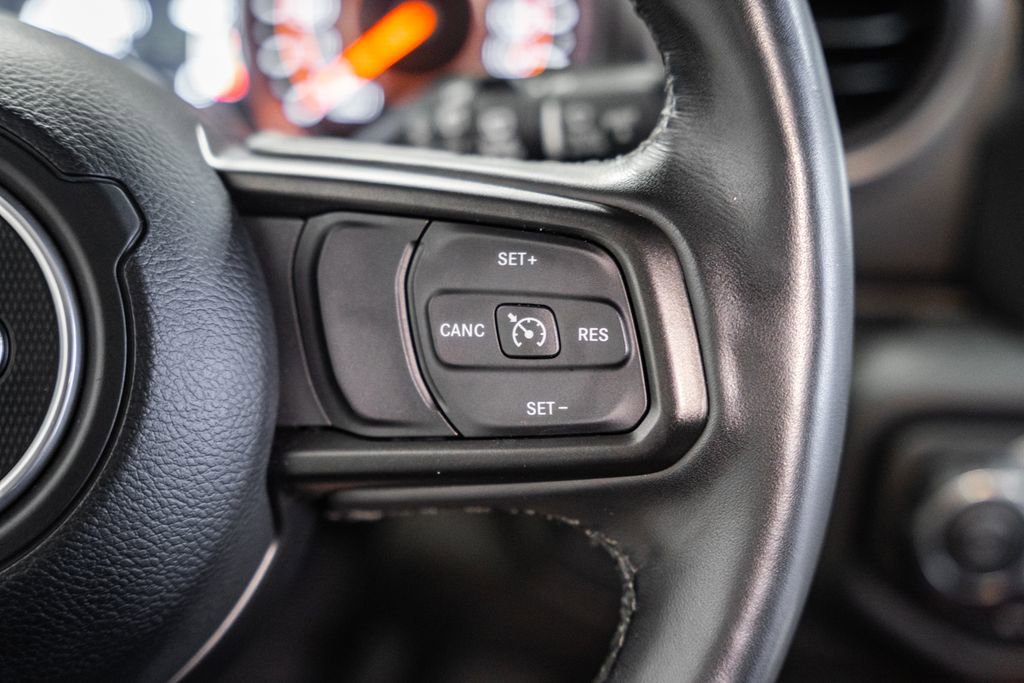 Used 2022 Jeep Wrangler Unlimited Sport image 32