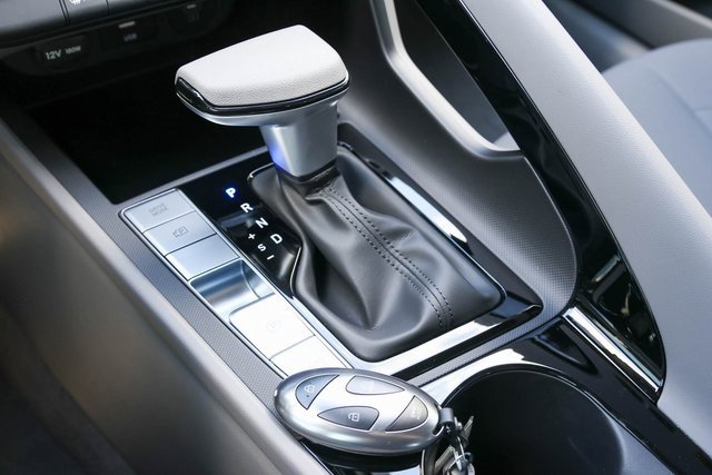 New 2025 Hyundai Elantra Blue image 15