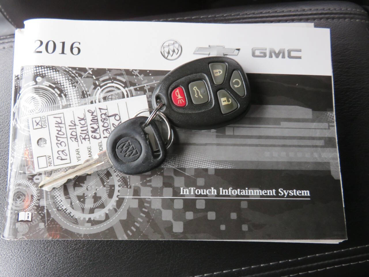 Used 2016 Buick Enclave Leather image 36