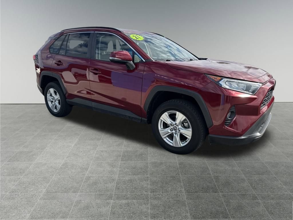 Used 2021 Toyota RAV4 XLE image 8