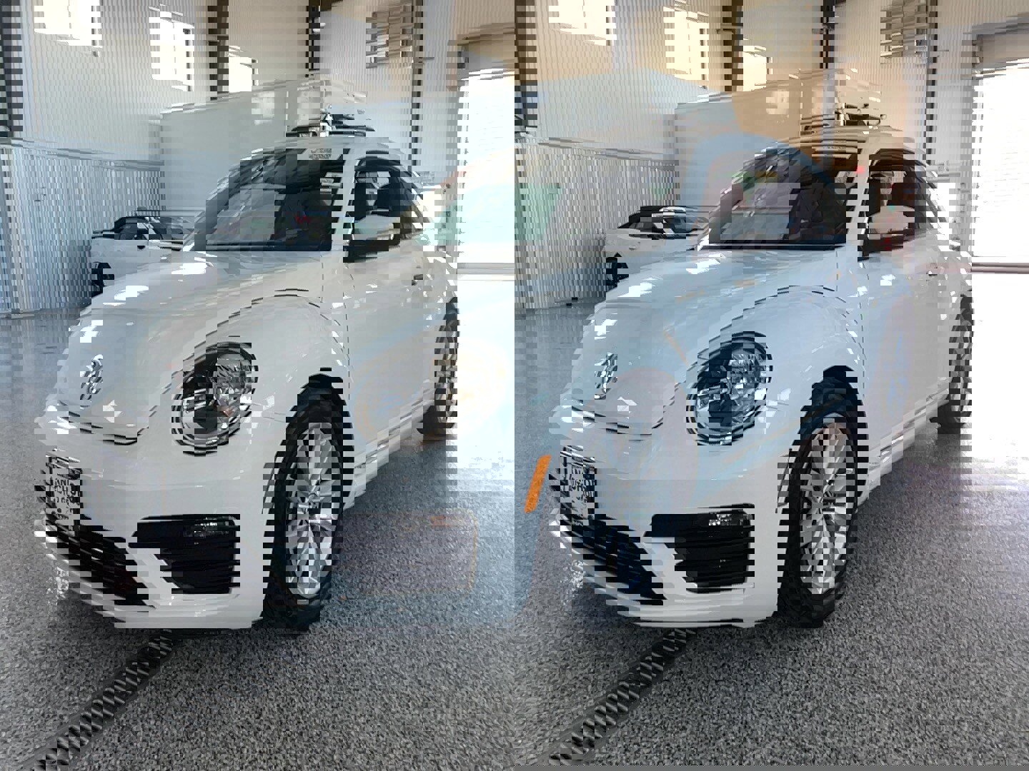 Used 2017 Volkswagen Beetle 1.8T S FWD image 3