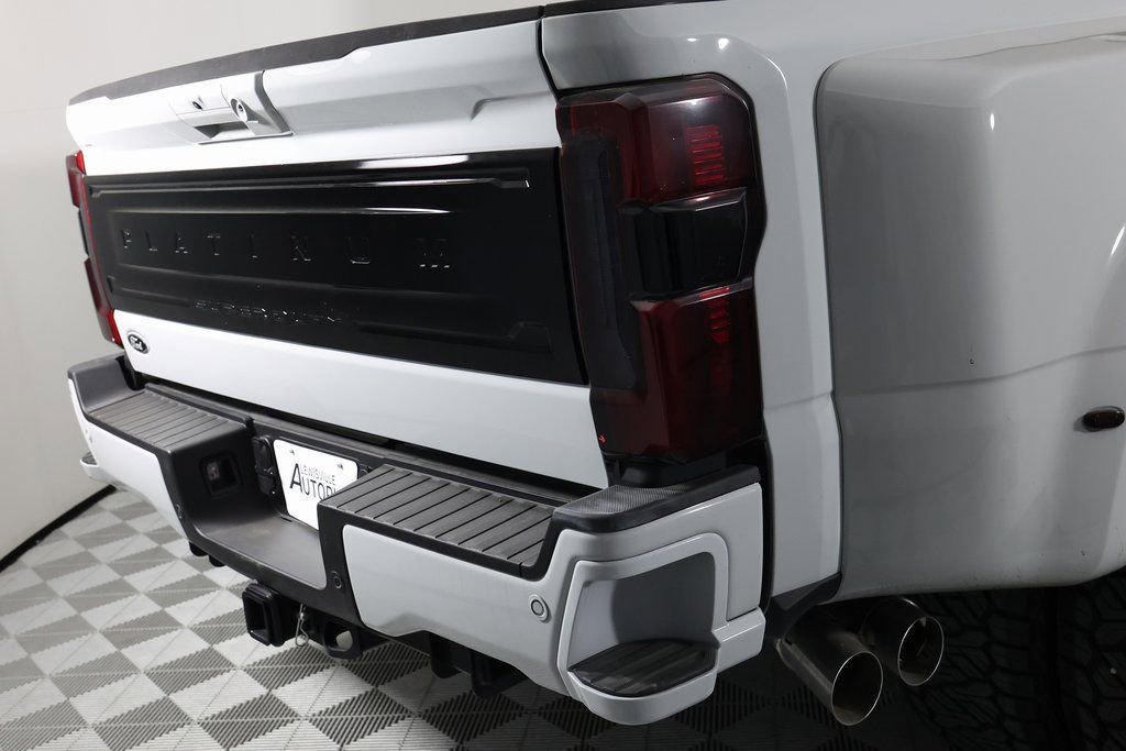 Used 2025 Ford F450 Platinum w/ Platinum Plus Package image 52