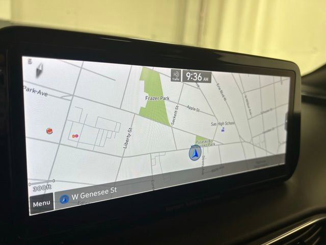 Used 2022 Hyundai Santa Fe Calligraphy image 17