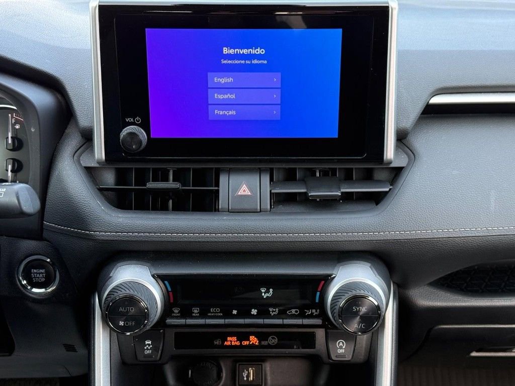 Used 2024 Toyota RAV4 XLE w/ Convenience Package image 14