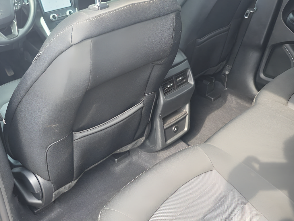 Used 2023 Ford Edge SE AWD/4WD image 24