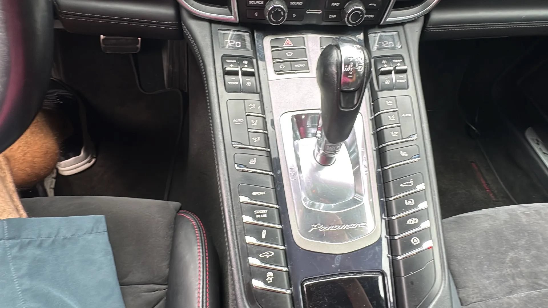 Used 2013 Porsche Panamera GTS AWD/4WD image 21