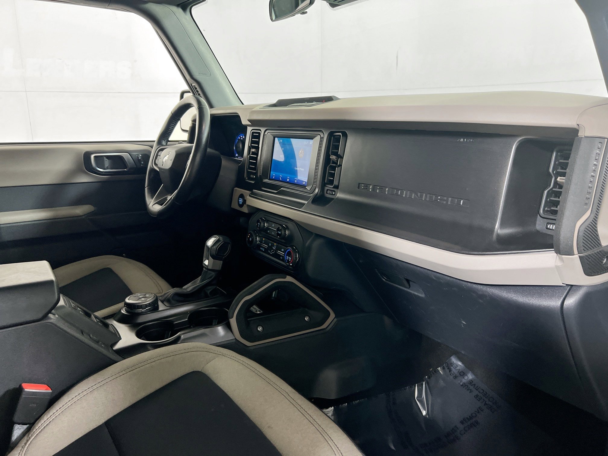 Used 2022 Ford Bronco Big Bend image 26