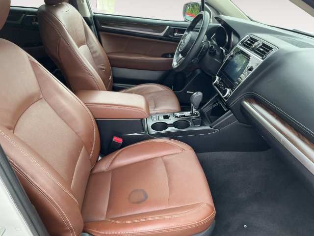 Used 2019 Subaru Outback 2.5i Touring AWD/4WD image 15