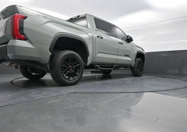 Used 2025 Toyota Tundra Limited w/ TRD Off-Road Package AWD/4WD image 36