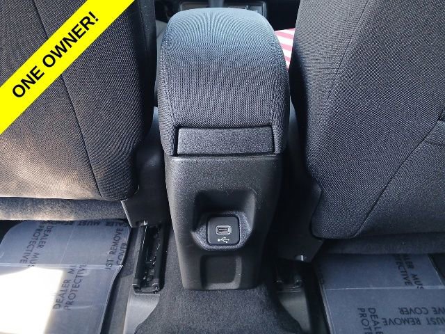 Used 2020 Jeep Renegade Latitude AWD/4WD image 12