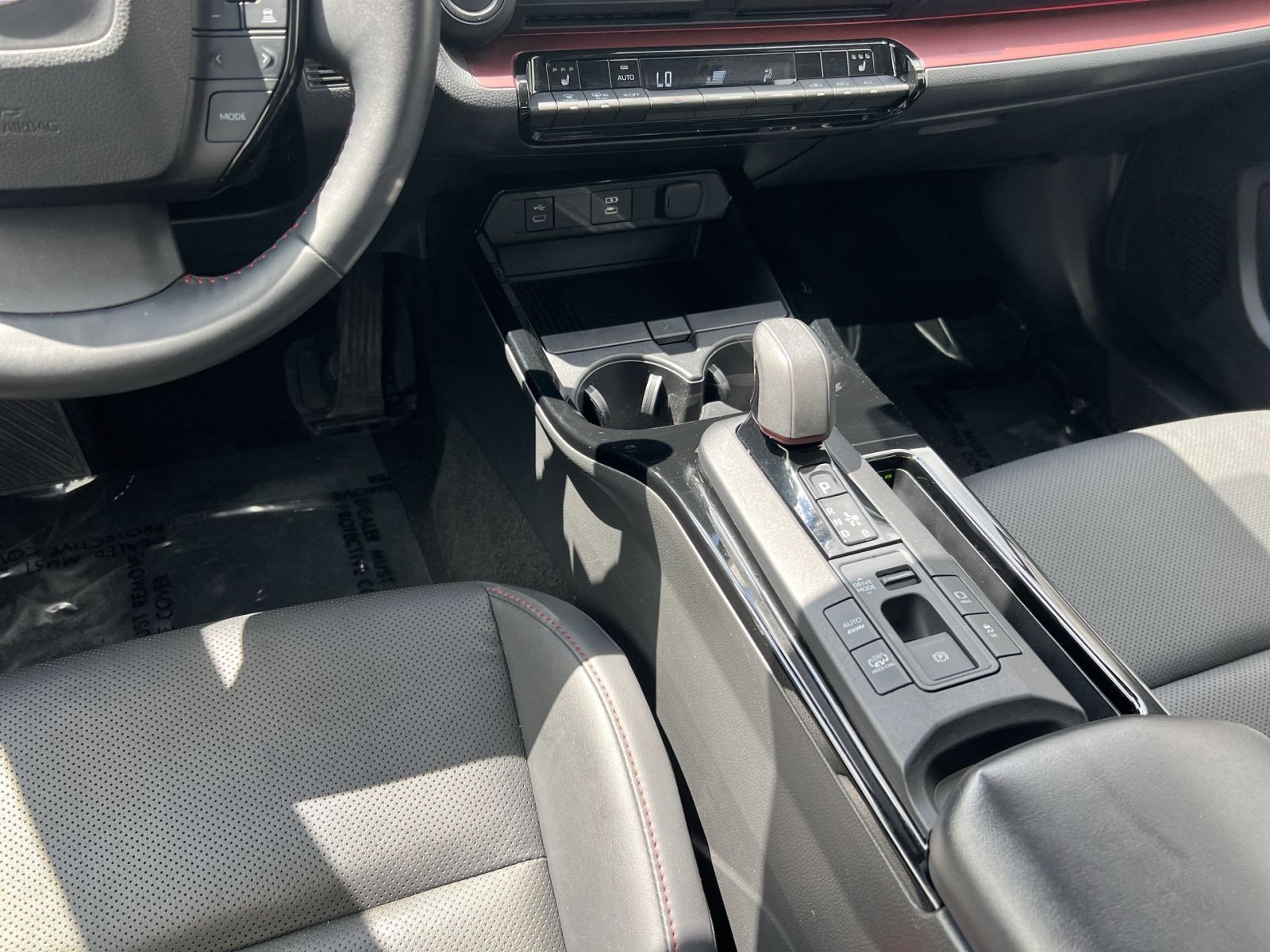 Used 2023 Toyota Prius Prime FWD image 22