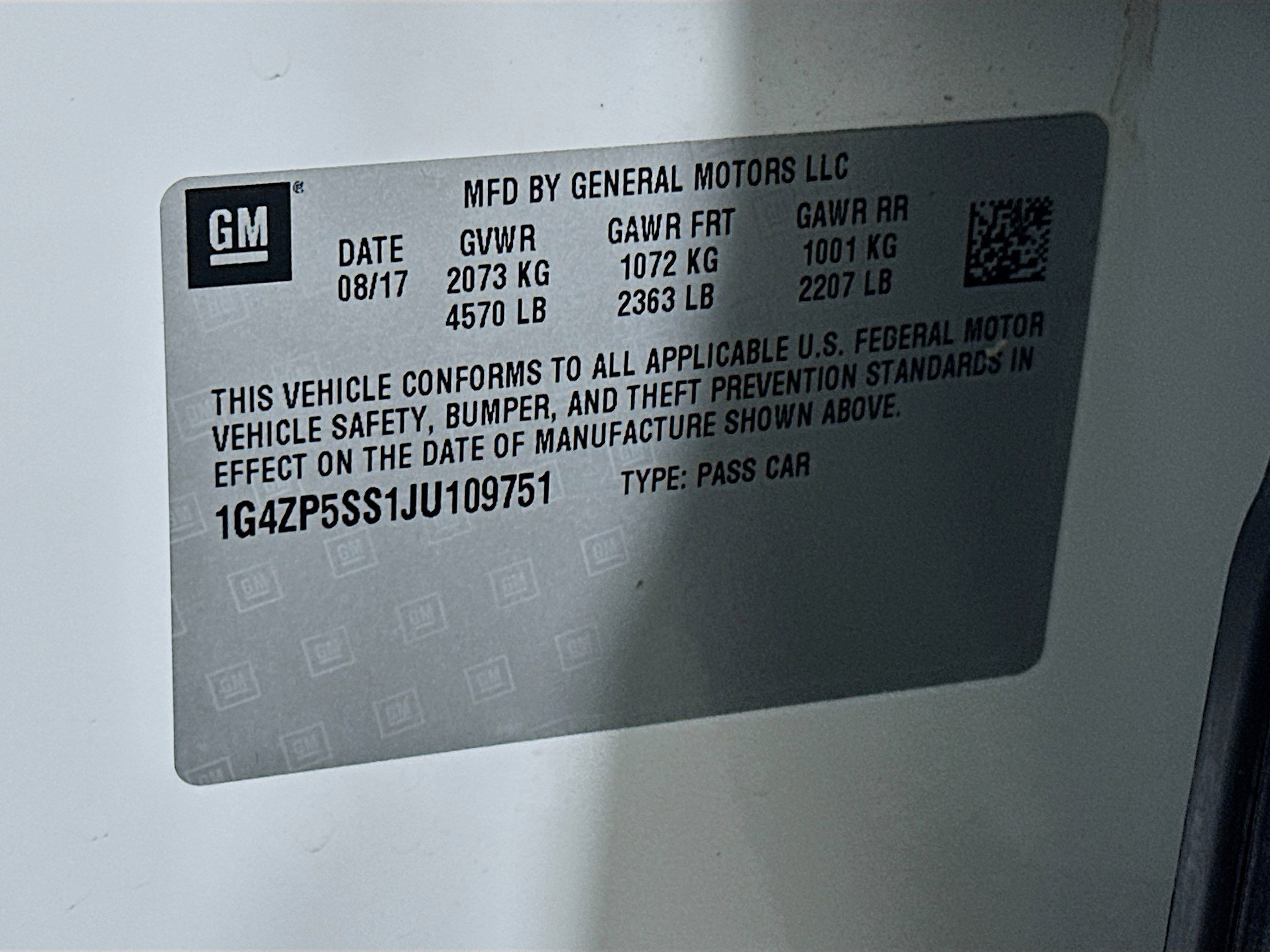 Used 2018 Buick LaCrosse Essence FWD image 12