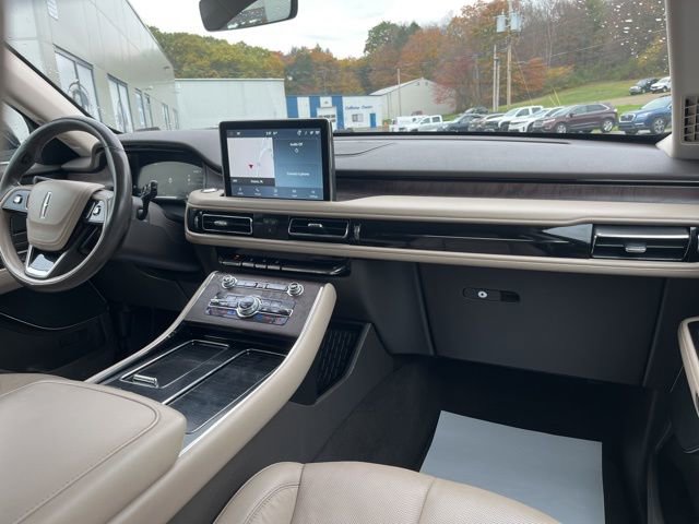 Used 2023 Lincoln Aviator Reserve w/ Equipment Group 201A image 33