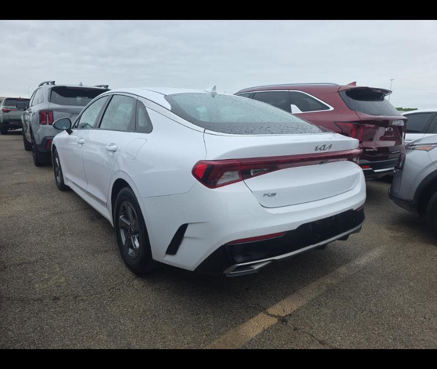 Used 2022 Kia K5 LXS FWD image 11
