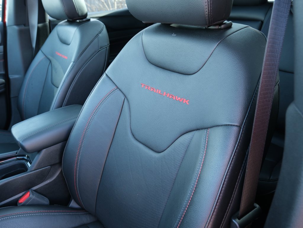 Used 2024 Jeep Compass Trailhawk w/ Trailhawk Elite Group image 25