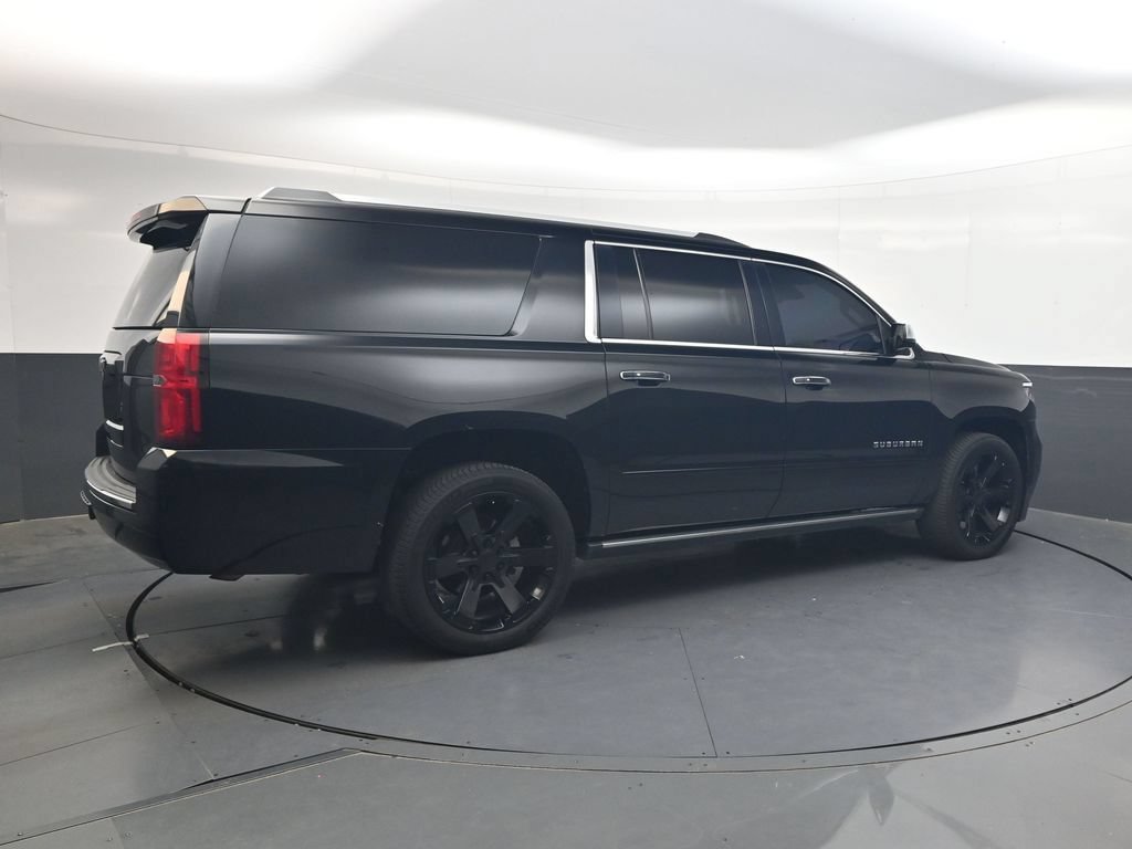 Used 2020 Chevrolet Suburban Premier AWD/4WD image 4