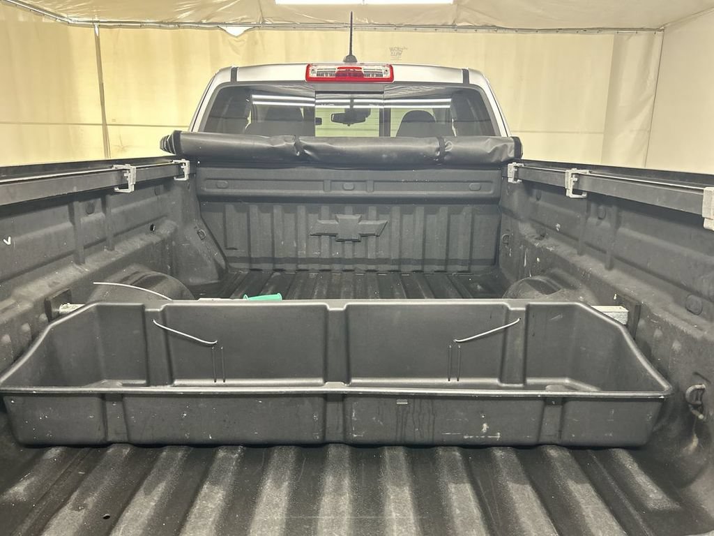 Used 2018 Chevrolet Colorado LT w/ Redline Special Edition AWD/4WD image 21