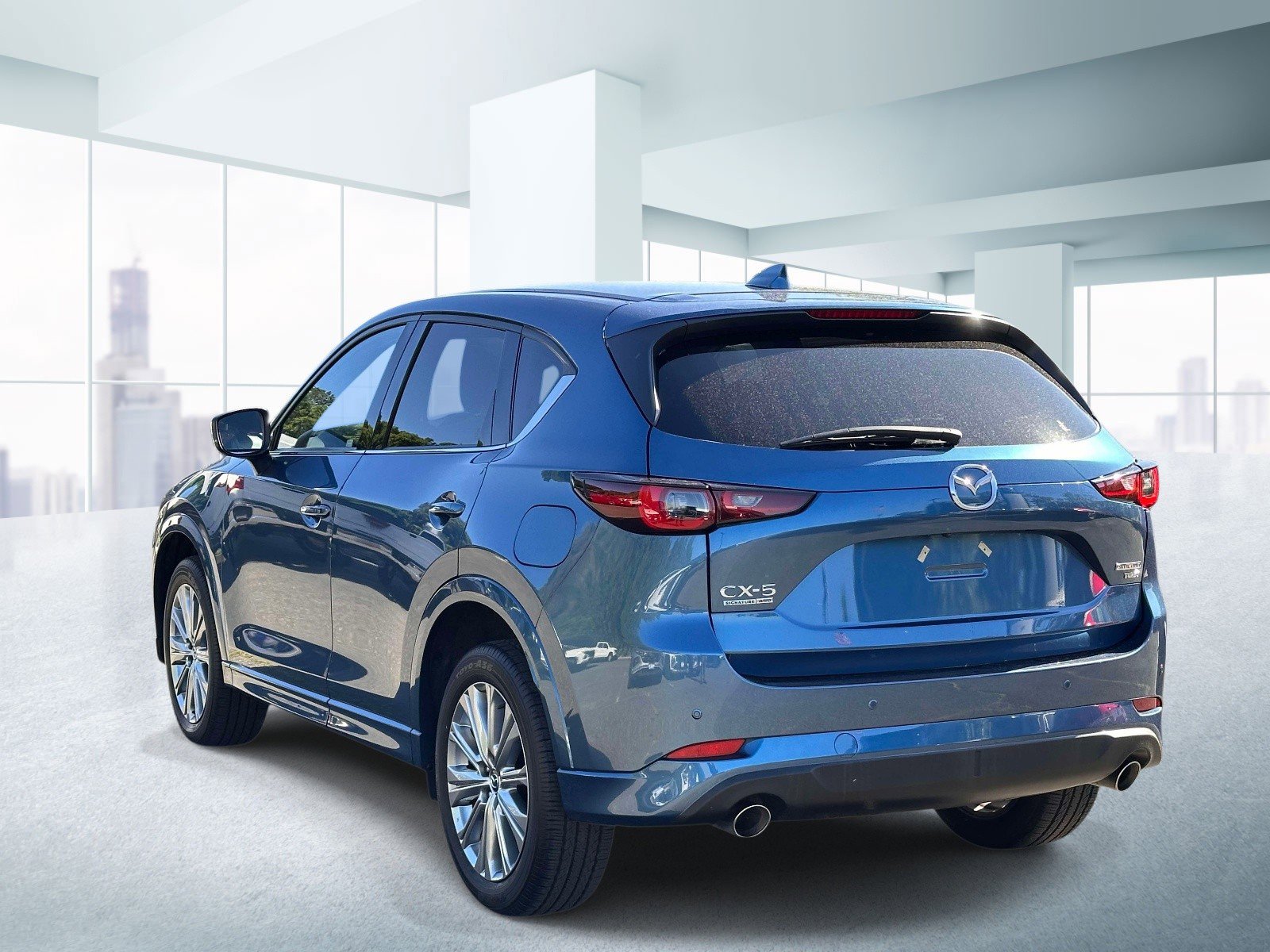 Used 2023 MAZDA CX-5 Signature AWD/4WD image 3