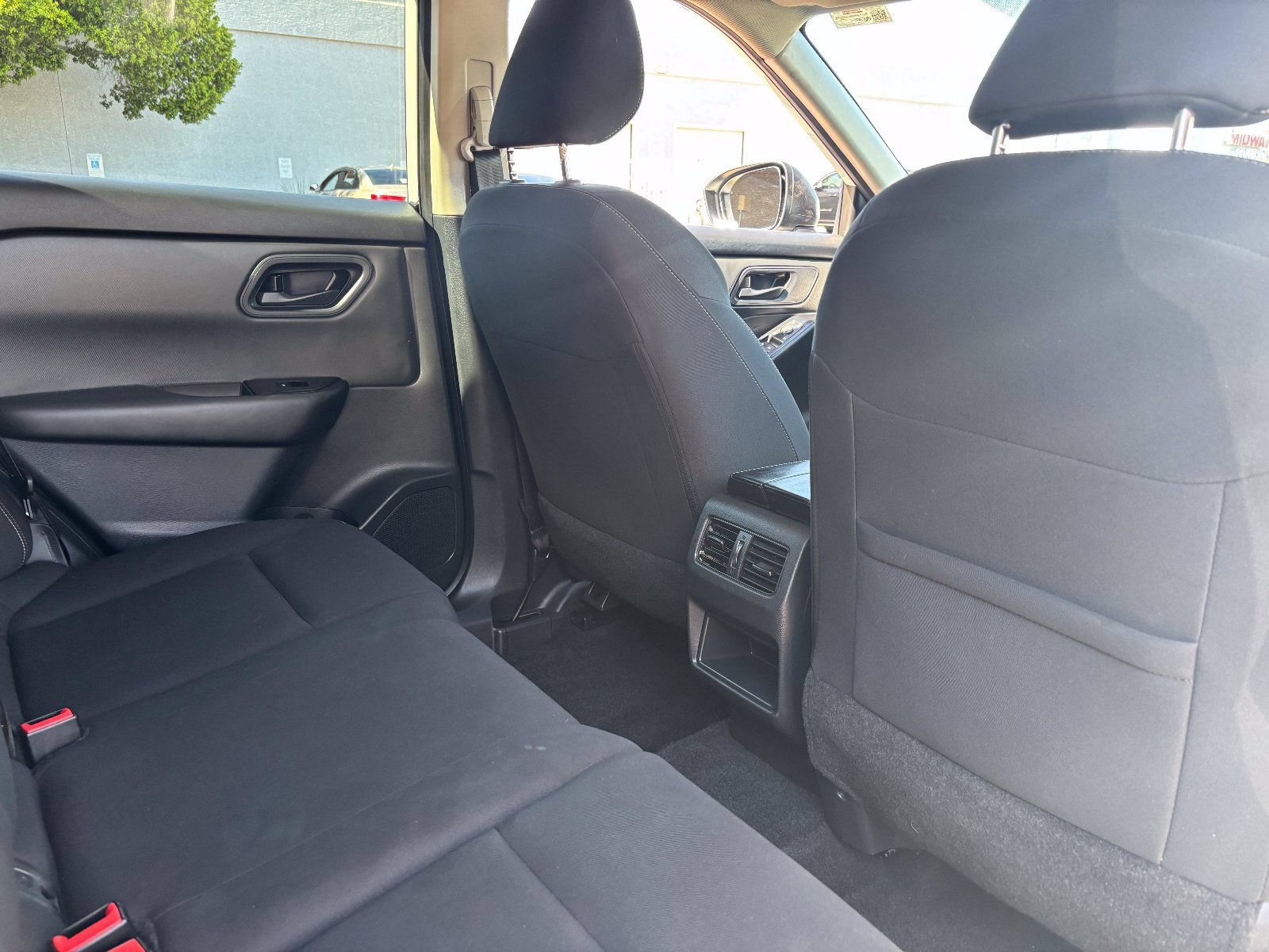 Certified 2024 Nissan Rogue S FWD image 14