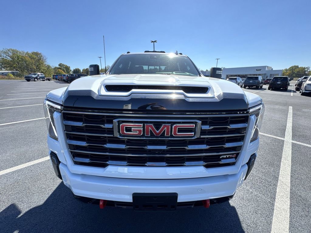 Used 2024 GMC Sierra 2500 AT4 w/ AT4 Premium Plus Package AWD/4WD image 27