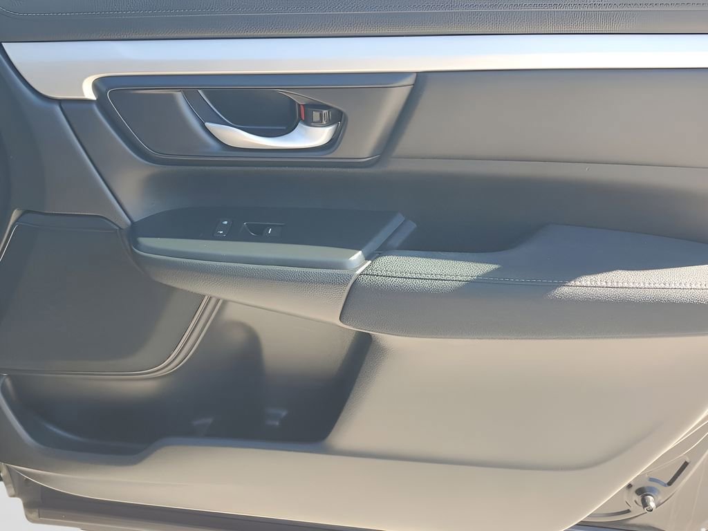Used 2019 Honda CR-V LX image 41