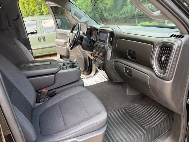 Used 2021 Chevrolet Silverado 1500 RST w/ Bed Protection Package AWD/4WD image 28