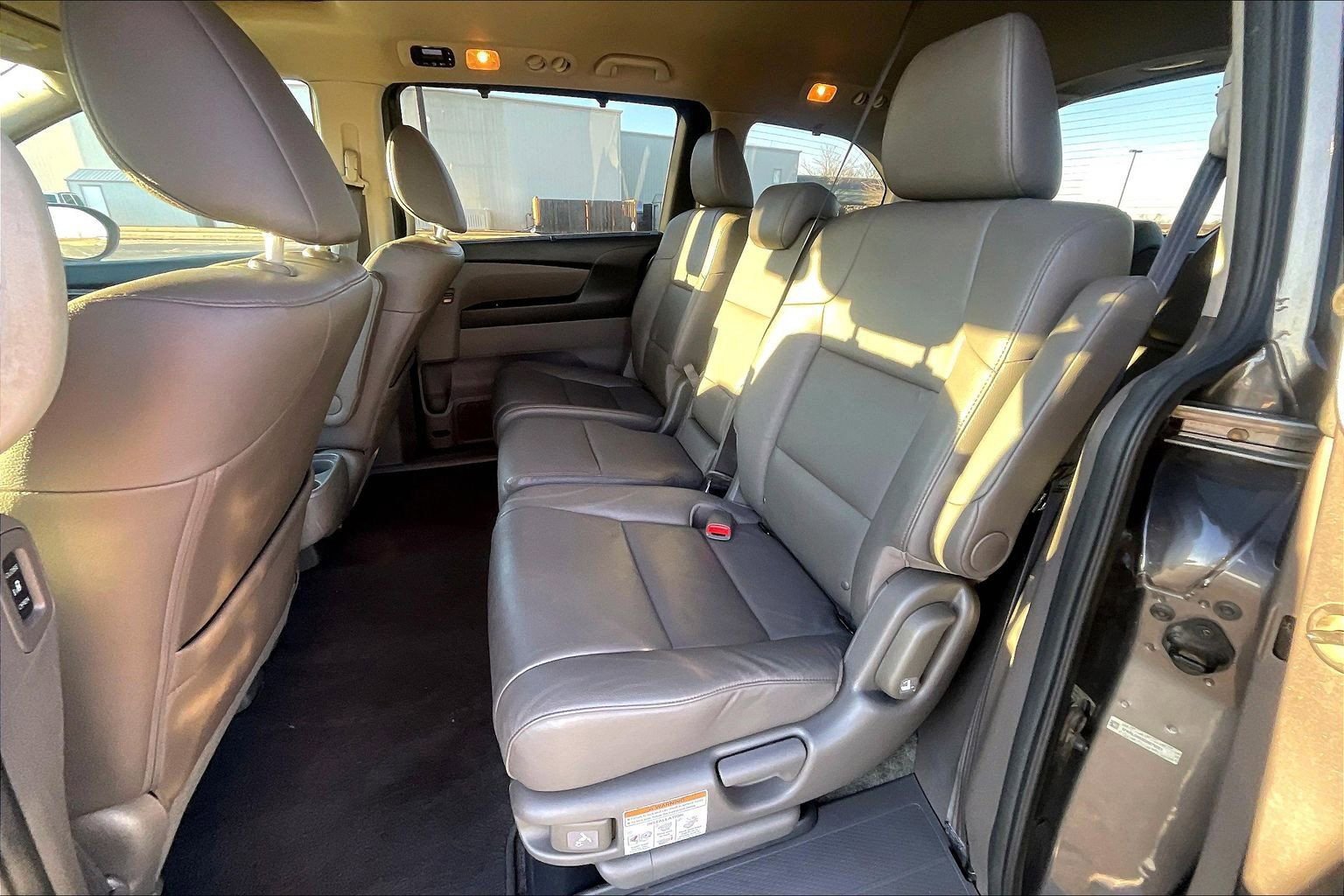 Used 2016 Honda Odyssey EX-L image 18