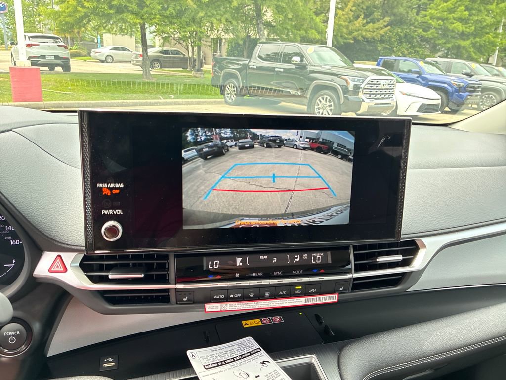 New 2026 Toyota Sienna XLE FWD image 20