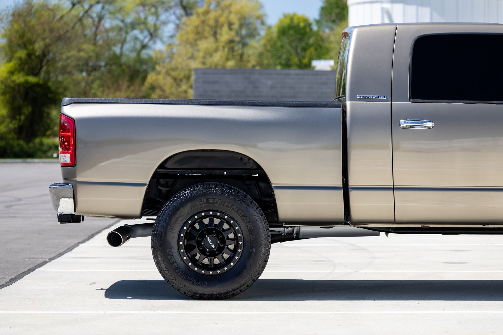 Used 2006 Dodge Ram 3500 Truck SLT w/ Light Group AWD/4WD image 16