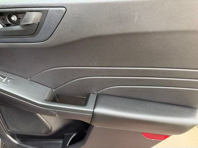 Used 2022 Ford Escape SE w/ Convenience Package FWD image 39