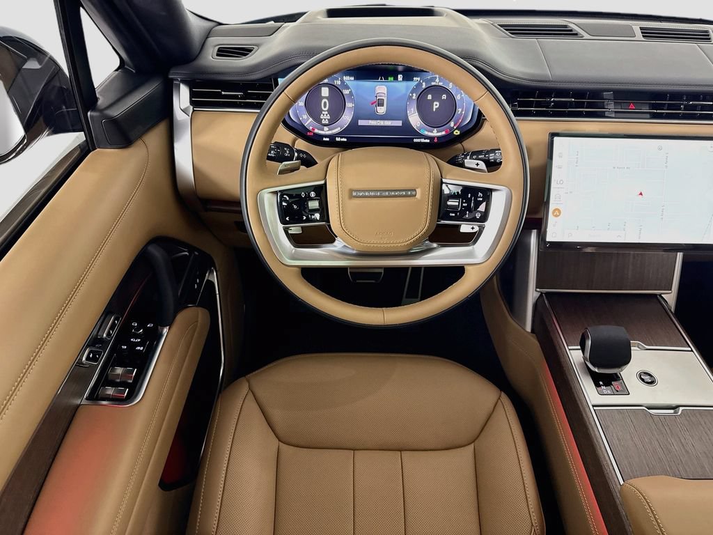 New 2026 Land Rover Range Rover Long Wheelbase SE AWD/4WD image 11