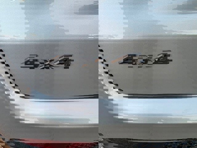 New 2026 Jeep Compass Latitude image 11