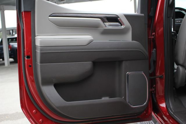 Used 2024 GMC Sierra 1500 SLT image 34