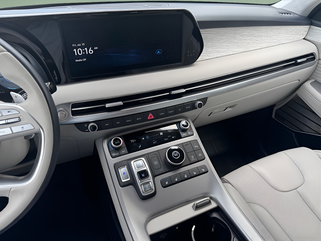Used 2025 Hyundai Palisade Calligraphy FWD image 25