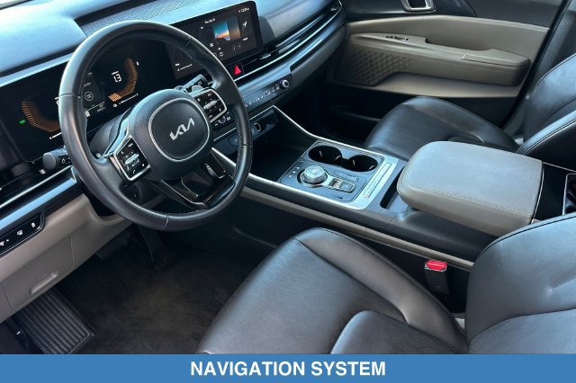 Used 2026 Kia Carnival LXS FWD image 11
