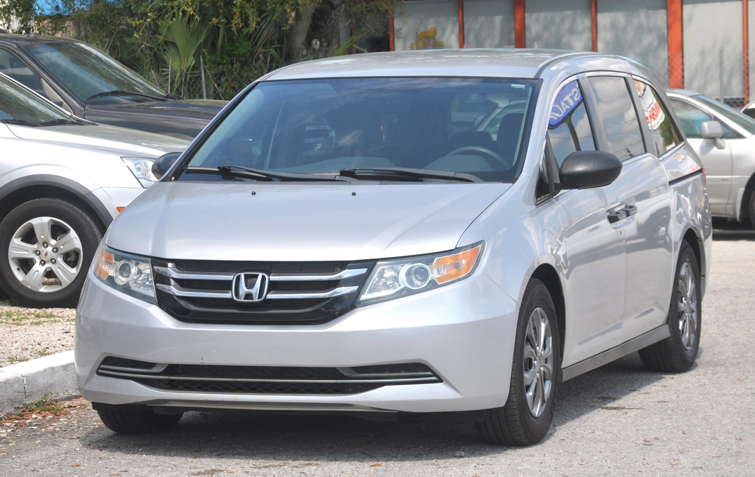 Used 2014 Honda Odyssey LX image 6