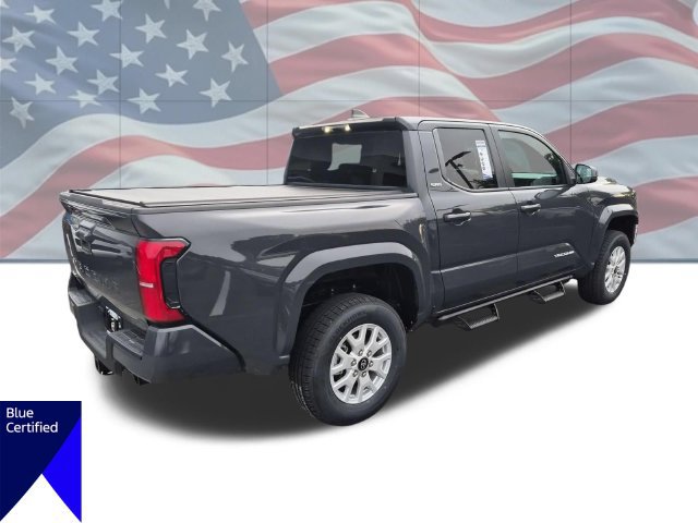 Used 2024 Toyota Tacoma SR5 AWD/4WD image 5