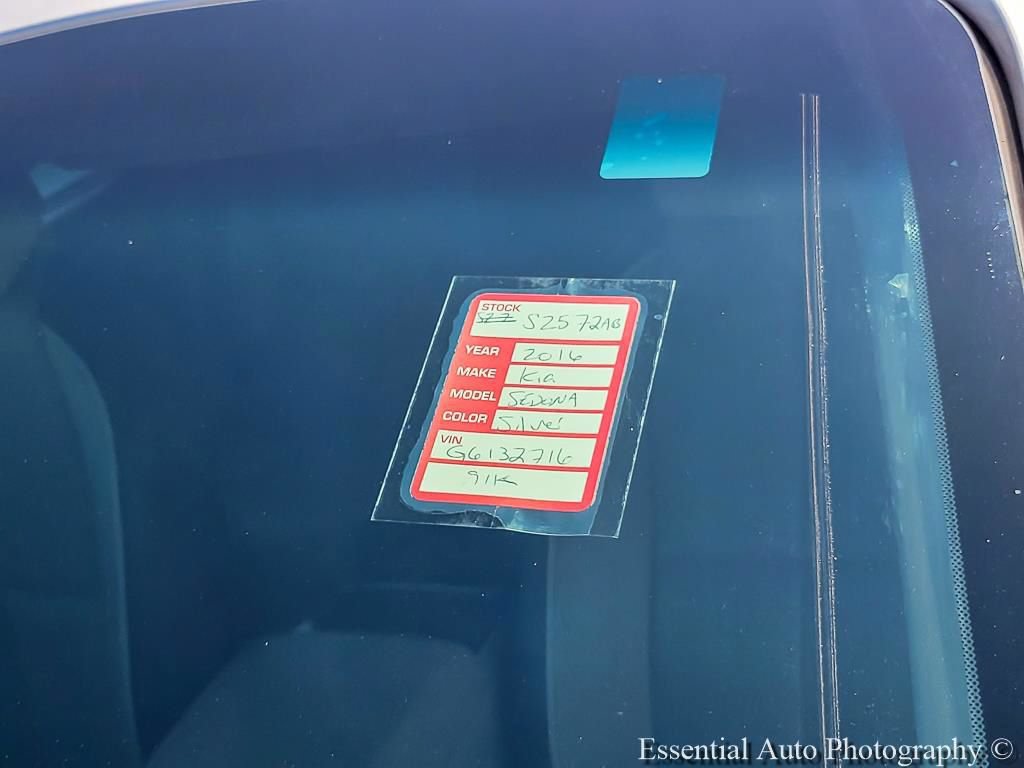 Used 2016 Kia Sedona EX FWD image 33