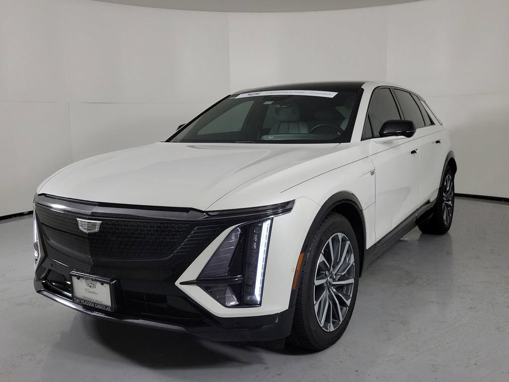 Used 2024 Cadillac Lyriq Sport AWD/4WD image 3
